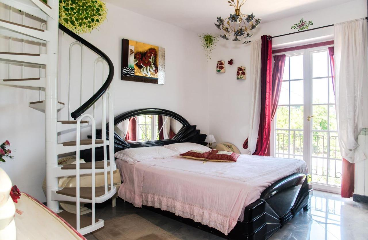 Alexander'S Home Collecorvino Ngoại thất bức ảnh